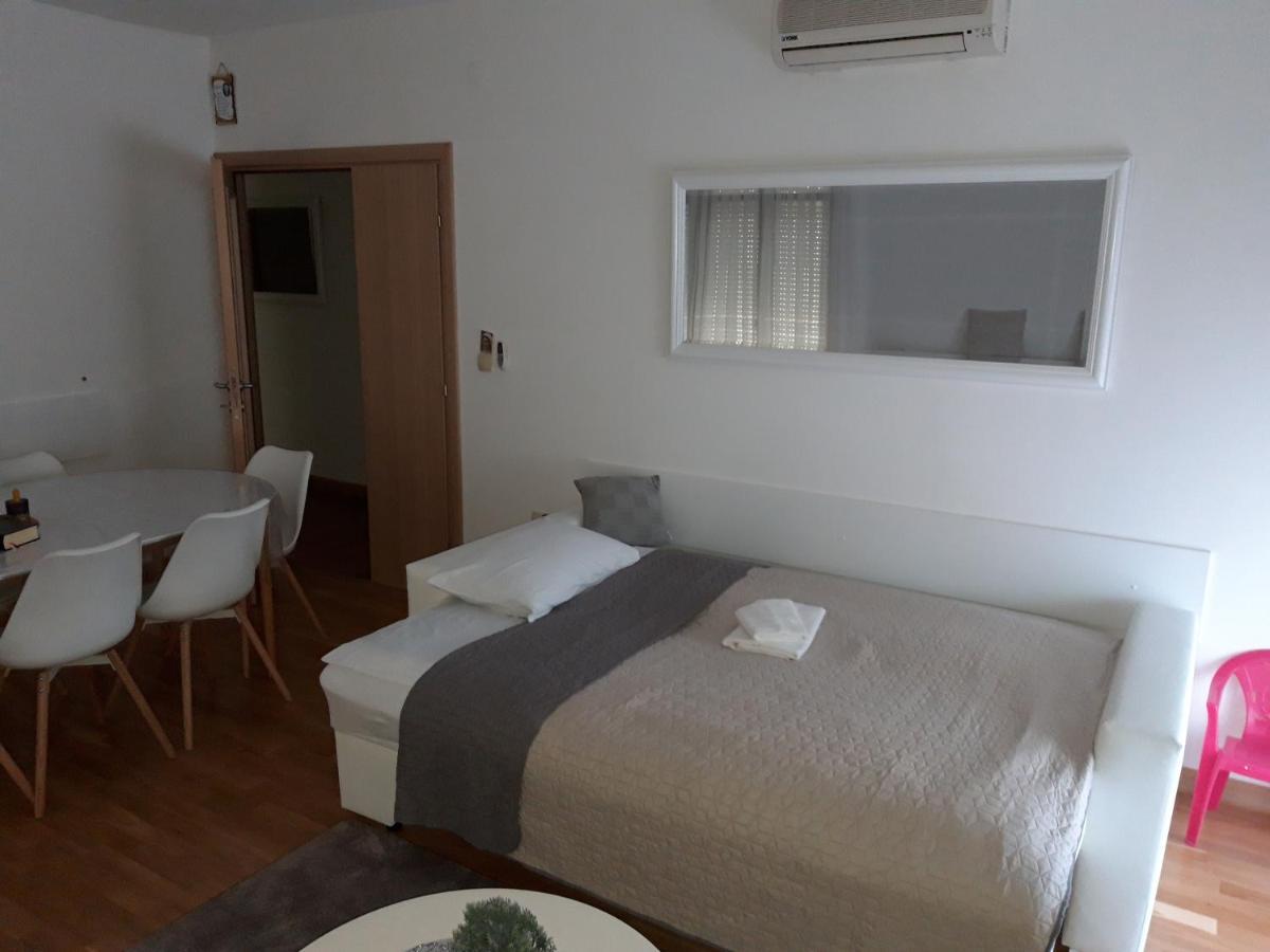 Marys Home Apartment Medugorje 외부 사진